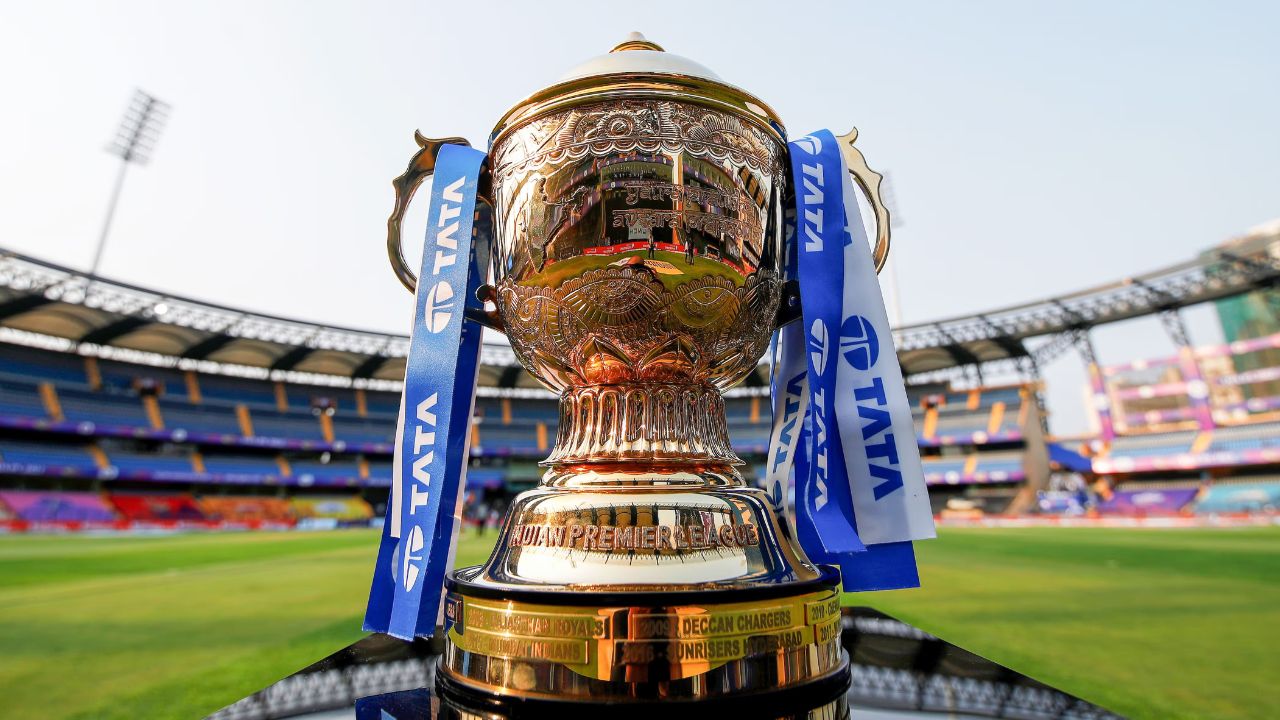 before-ipl-2025-the-concerns-of-this-team-increased-as-their-captain-struggling-to-fit-in-the-11